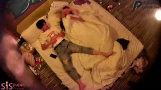 酒店偷拍大学生情侣性欲极强的极品美女入住一周累坏了眼镜男友