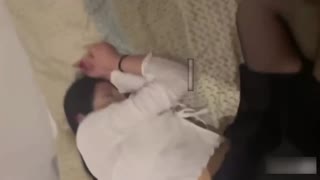 广西桂林师范大一黑丝学妹 惨遭迷晕被各种姿势的草